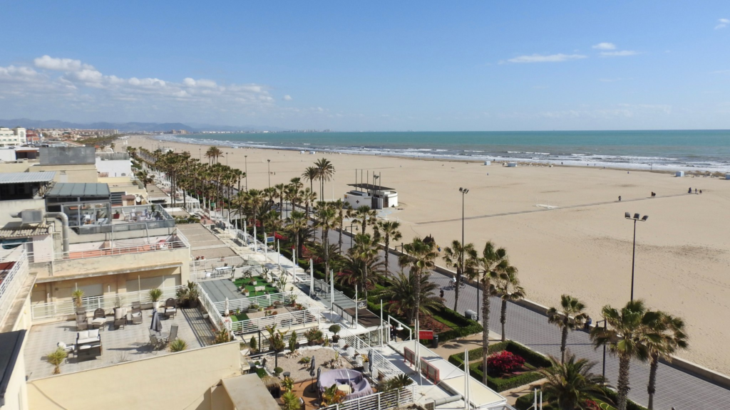Valencia beach ara apartments and flats