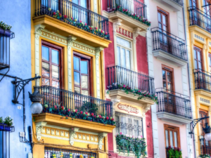 Why Long-Term Apartment Rentals in Valencia are so Challenging for Expats